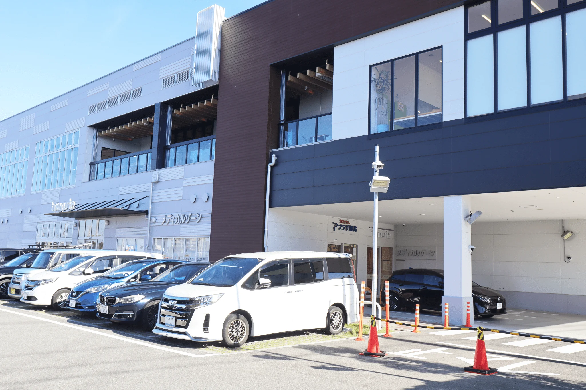 トナリエ星田メディカルゾーンの写真